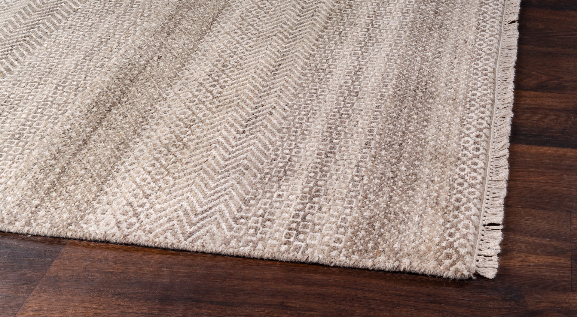 Contribal Beige