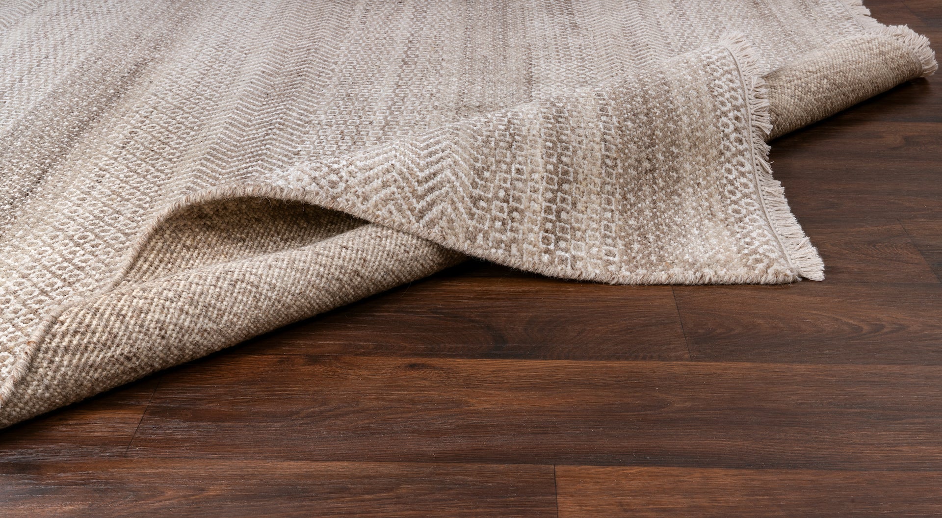 Contribal Beige