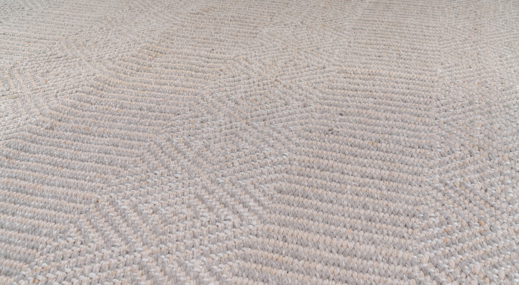 Versatility Lattice Silver