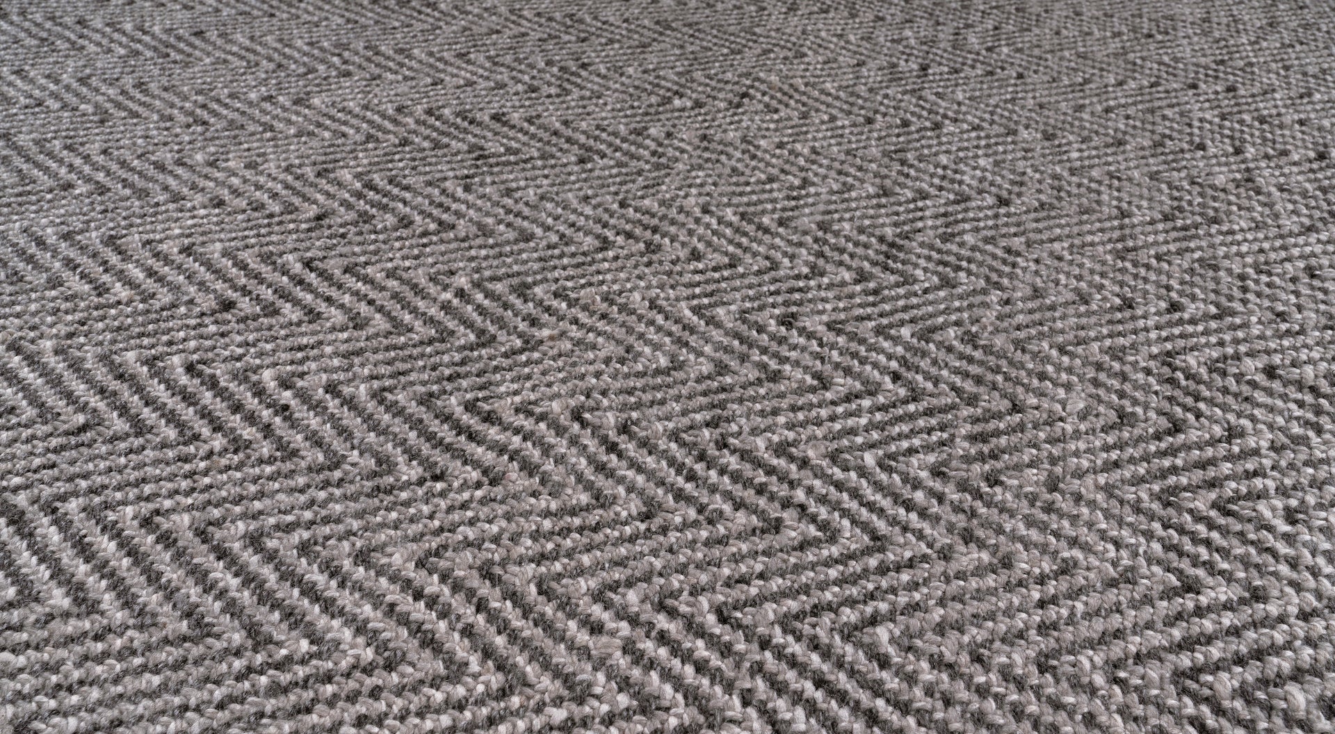 Versatility Herringbone Charcoal