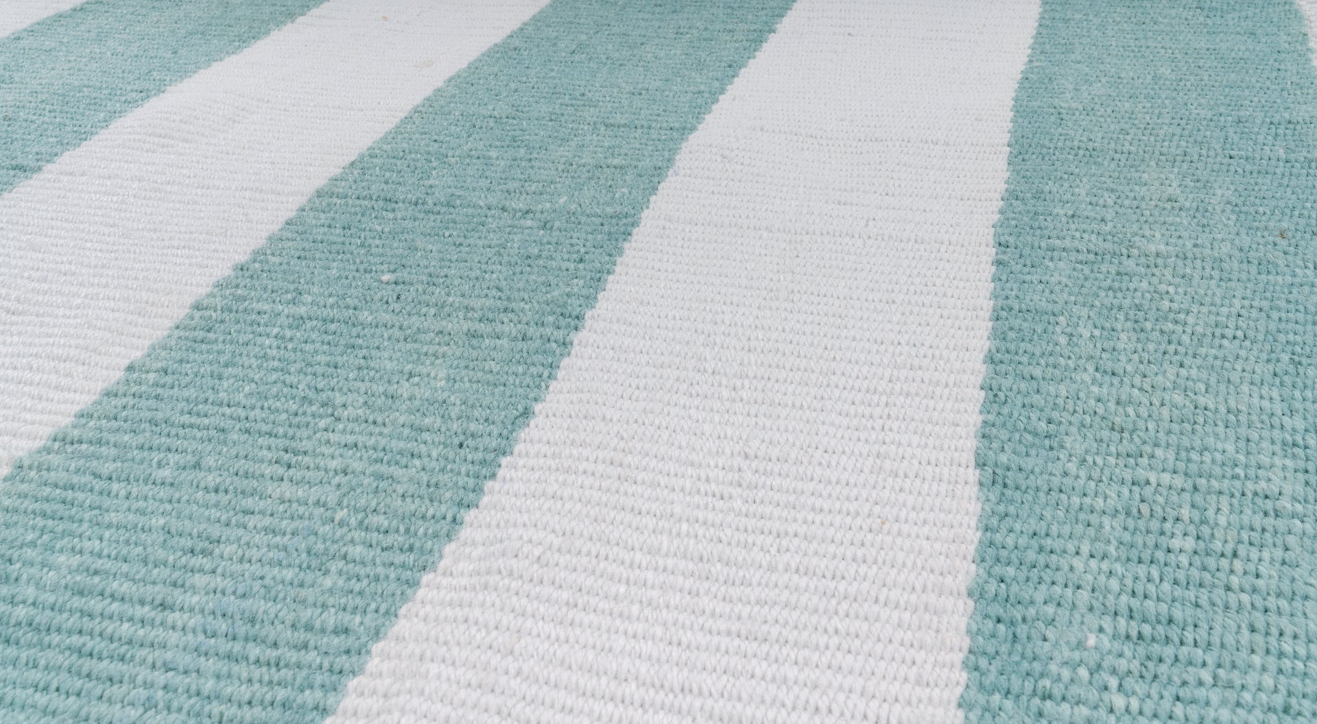 Versatility Stripes Aqua