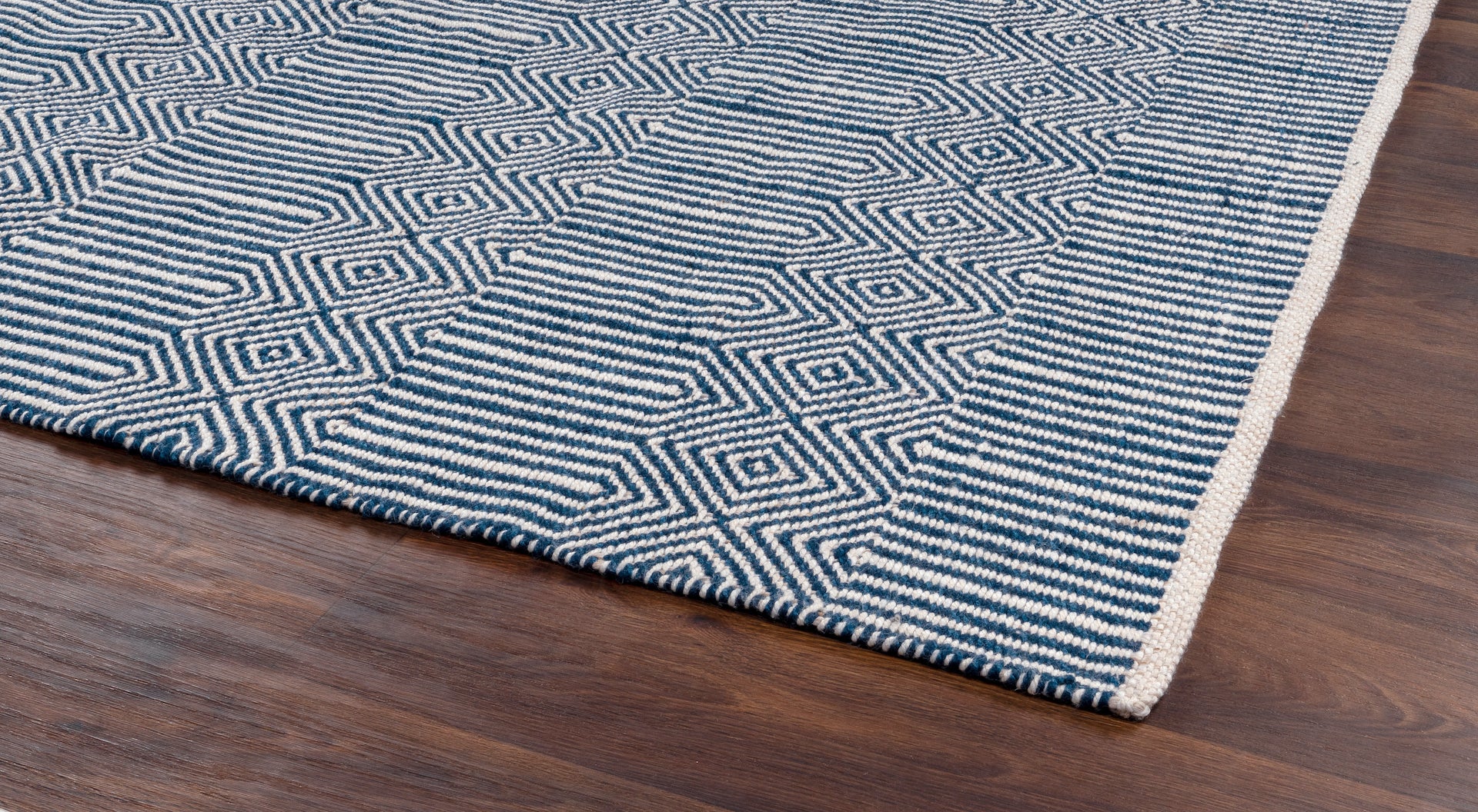 Versatility Lattice Navy